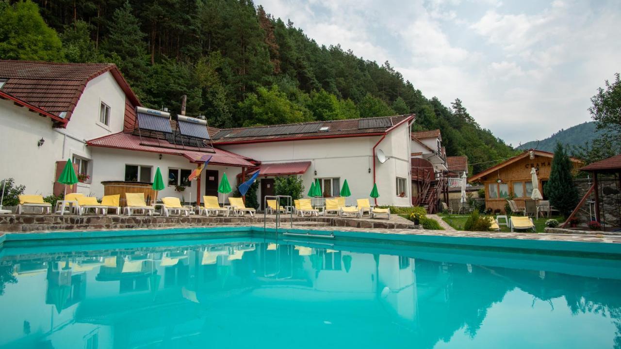 Pensiunea Alpin Păltiniş المظهر الخارجي الصورة